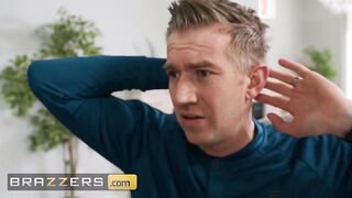Brazzers - Vulgar Blonde teens Year Older Khloe Kapri Loves Long Cocks