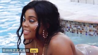 Brazzers - Long Boobed and curvy Ms Tasty los big white cocks