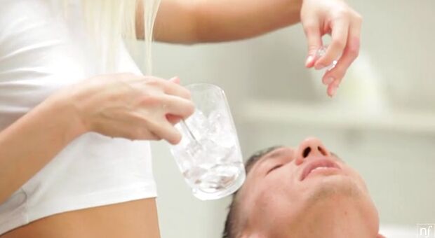 Thirsty - S15:E4
