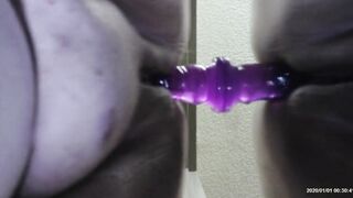 Leaking Cum