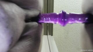 Leaking Cum