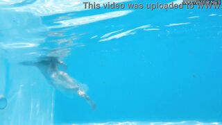 Swimming pool underwater nude Beauty Bonnie Dolce