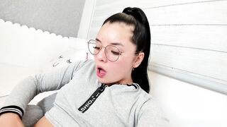 Hot Colombian Pavlova Colucci with the face of an virgin chick and wearing glasses shows you her soak and slimy cunt,