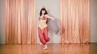 BETTY PAGE THE NUDE TRUTH - 01