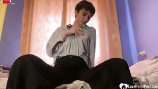 Short haired dark haired sluts gets excited ended with snatch finger fuck