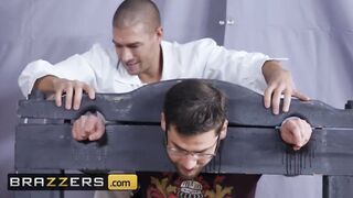 Brazzers - Long tit Thicc 18 year old Ivy Lebelle cucks her BF at the fair
