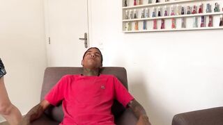 BABE WOMAN DOES BRAND NEW'S EYEBROWS INSIDE EXCHANGE RECEIVES PICA