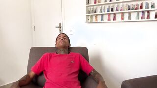 BABE WOMAN DOES BRAND NEW'S EYEBROWS INSIDE EXCHANGE RECEIVES PICA