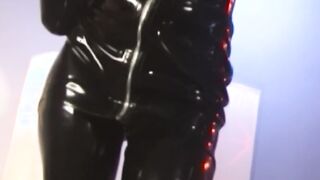 Dyke succubus Tiffany Taylor toying and wanking in latex