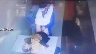 Desi Officeroom sex
