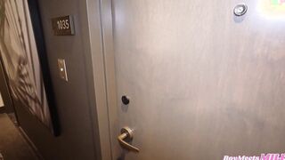 Perfect Blonde milf Let The Pizza Delivery Dude Cum All
