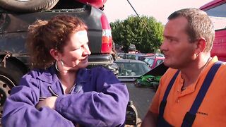 four Schwestern vom Schrott (Full Clip)