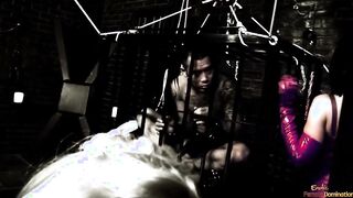 Inked dude fucking a blonde gf and another bimbos into
