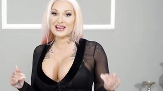 Curvy cougar Alexxa Vice Anally Drilled By Rough Dick -