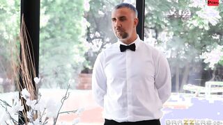 Pounded By The Butler: Part 1 Sex Tape With Keiran Lee, Desiree Dulce - Brazzers Official