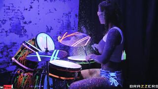 Bang The Drummer Video With Scott Nails, Felicity Feline - Brazzers Official