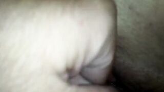 Comida de vagina y dedo en el culo