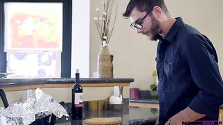 Moms babe Pie - S7:E1