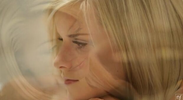 Blonde Strokes - S2:E30