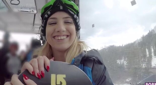 Snow Bunnies 3 - S1:E3