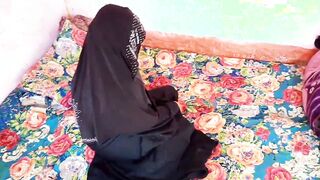Pakistani Muslim hijab chick sex with former