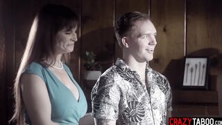 Big ass stepmom tricked stepdaughter