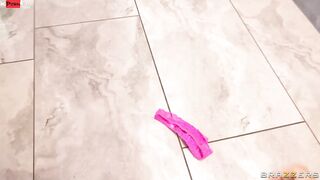 Milf's A Panty Perv Video With Alexis Fawx, Katie Kush - Brazzers Official