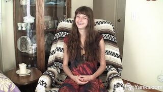 Yanks Dark Haired Willow Interview And Masturbation