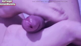 Mommy Jerking off her boy with her toes... turf job masturbation