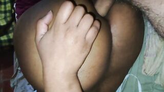 I help a Colombian migrant and she offer me her big butt as a thank you