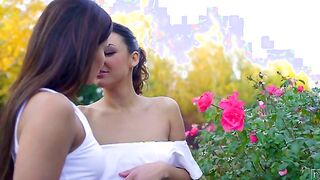 Erotic Lesbian Sex - S26:E10