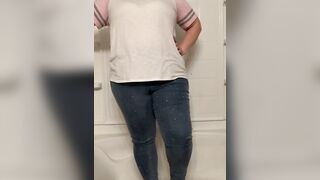 Goddess sluts struggles to hold her full bladder
