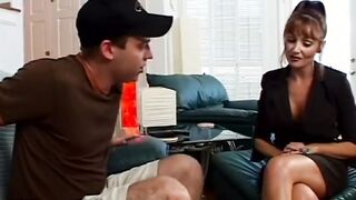 Mom, Milf and Grandma CHALLENGE inside USA - vol (11) -