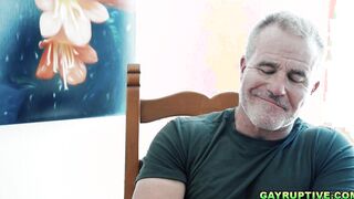 Dale Savage fills up Brandon Anderson's ass
