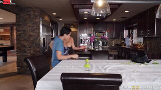 Helicockter Milf Movie With Krissy Lynn, Ricky Spanish - Brazzers Official
