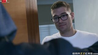 Seeing Double Sex Tape With Xander Corvus, Lela Celeb - Brazzers Official