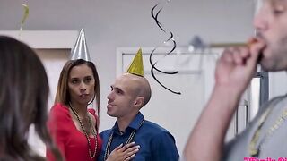 New Years Eve With My Step Family - S17:E2