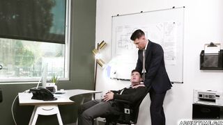 Horny guy Trevoer Brooks blowjob his boss Jordan Starr