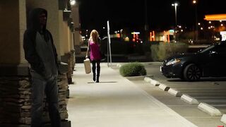 Sensual America - Sarah Jessie is on the hunt for a long