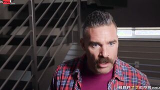 Father's Day Gift Video With Charles Dera, Scarlett Bloom, Lacy Lennon - Brazzers Official