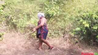 she didn't know that someone is hiding to banged her