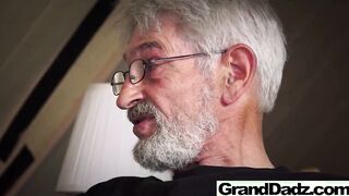 Old Psychologist Tries a New Method