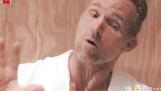 Tia's Sneaky Steam Movie With Johnny Sins, Tia Cyrus - Brazzers Official