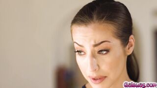 Babe Liz Jordan Seduces her Nurse Spencer Bradley
