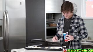 Penny Barber sucks stepsons raging boner