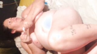 llego de con un chico qe me cojio toda la noche