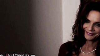 Squirting MILF pussy fucked with hard cock