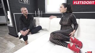 HerLimit - Valentina Nappi PAWG Italian Skank Can’t Get Enough