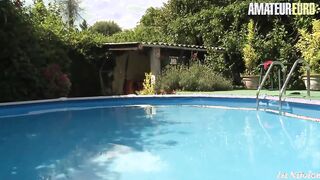 AMATEUREURO - French sluts Fills Her Butt And Vagina With