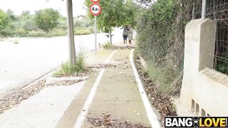 Sneaky Outside Anal Ginebra Bellucci